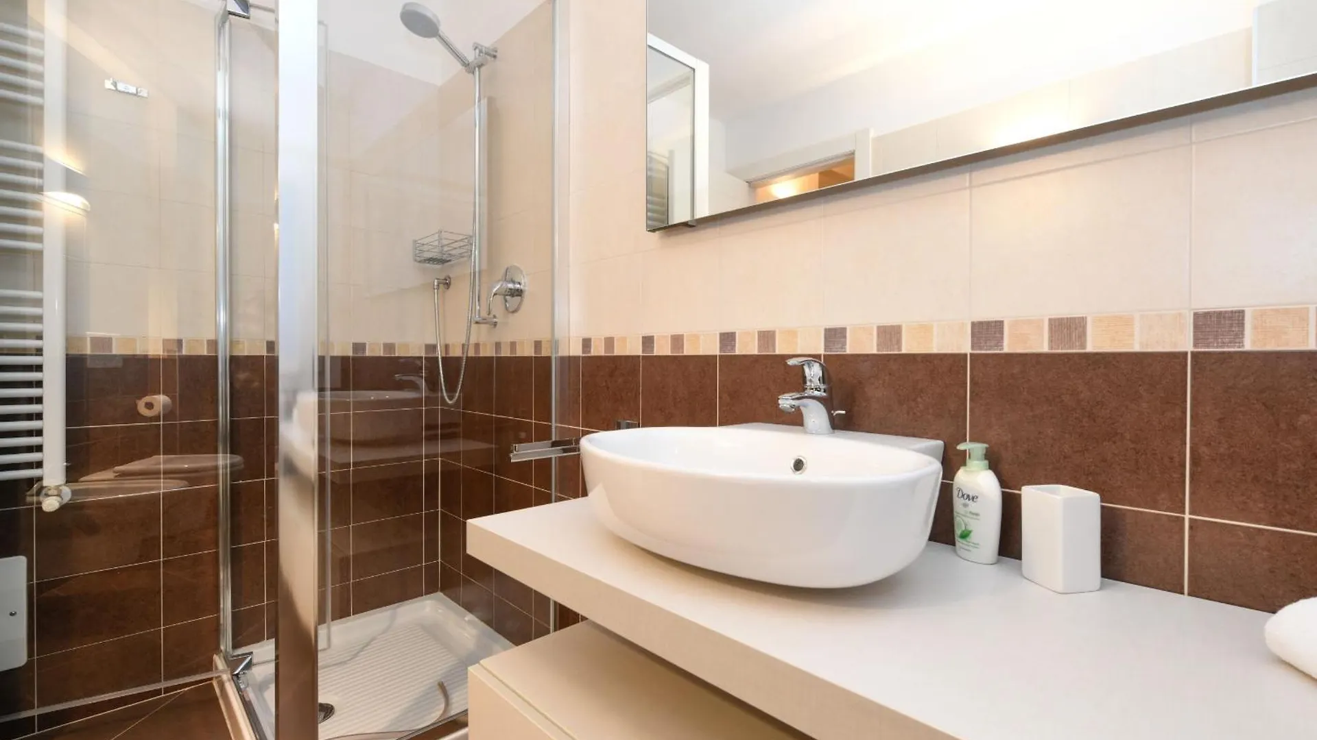 Mgh Luxury - Villa Essence Сан-Мартино-делла-Баталья 0*,  Италия