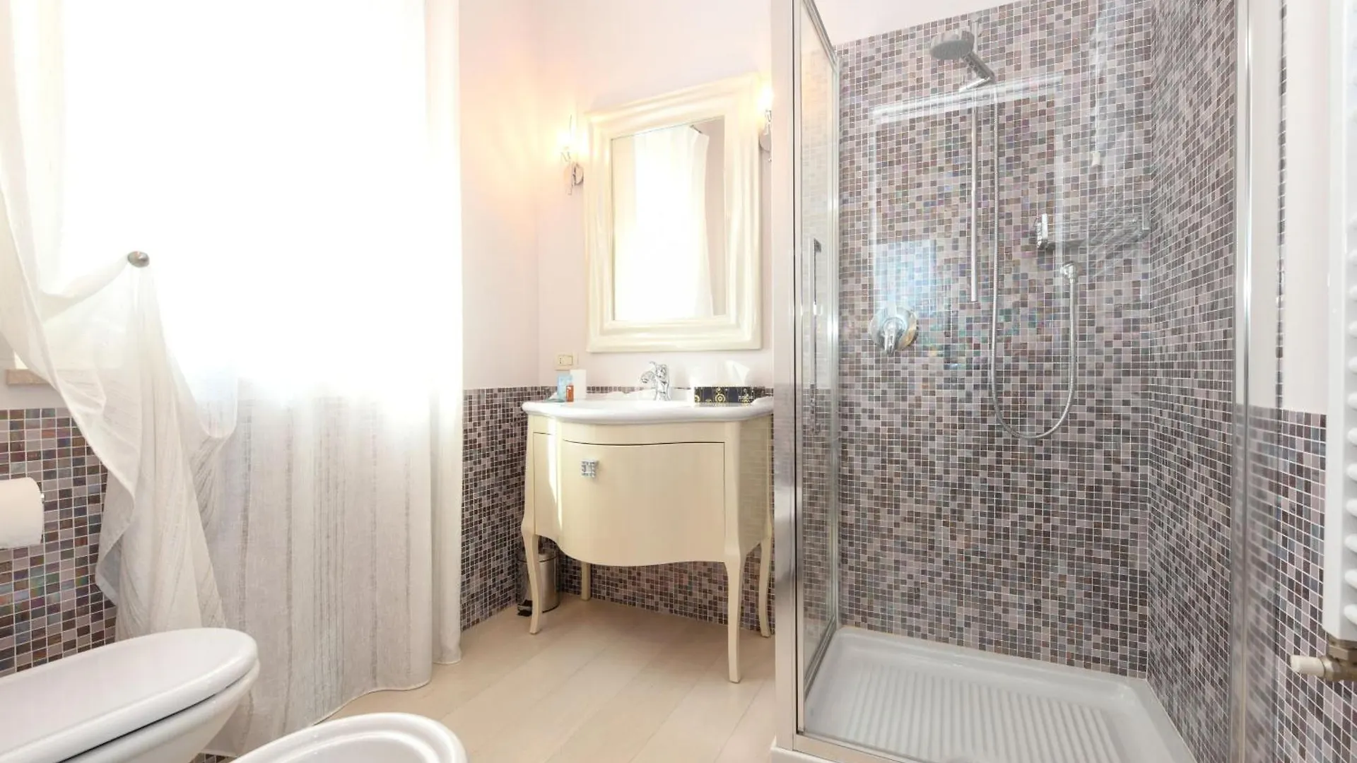 Mgh Luxury - Villa Essence Сан-Мартино-делла-Баталья 0*,