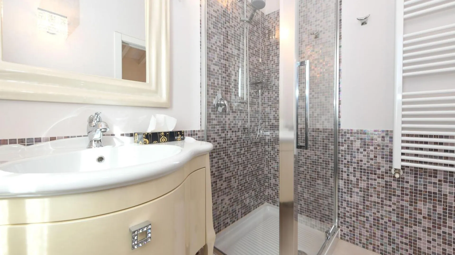 Mgh Luxury - Villa Essence San Martino della Battaglia