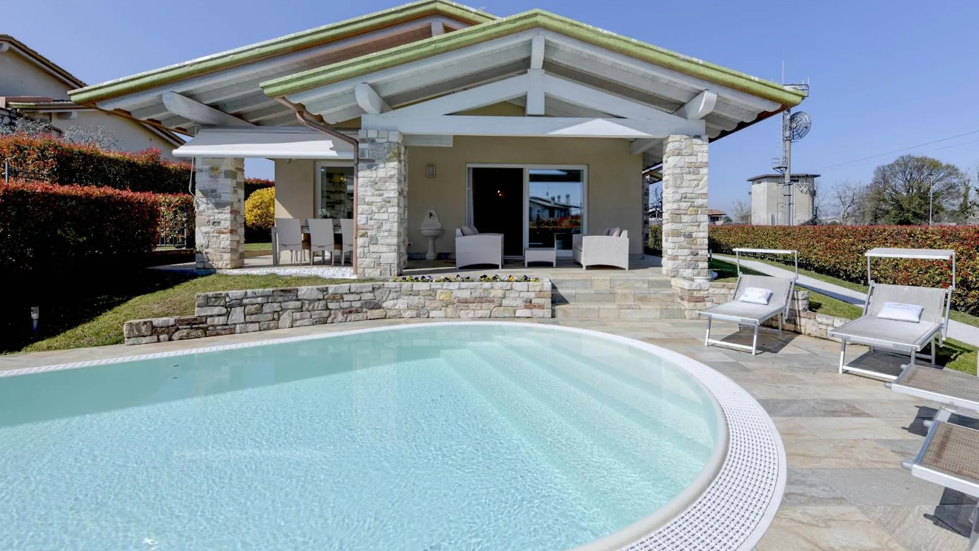 Mgh Luxury - Villa Essence San Martino della Battaglia