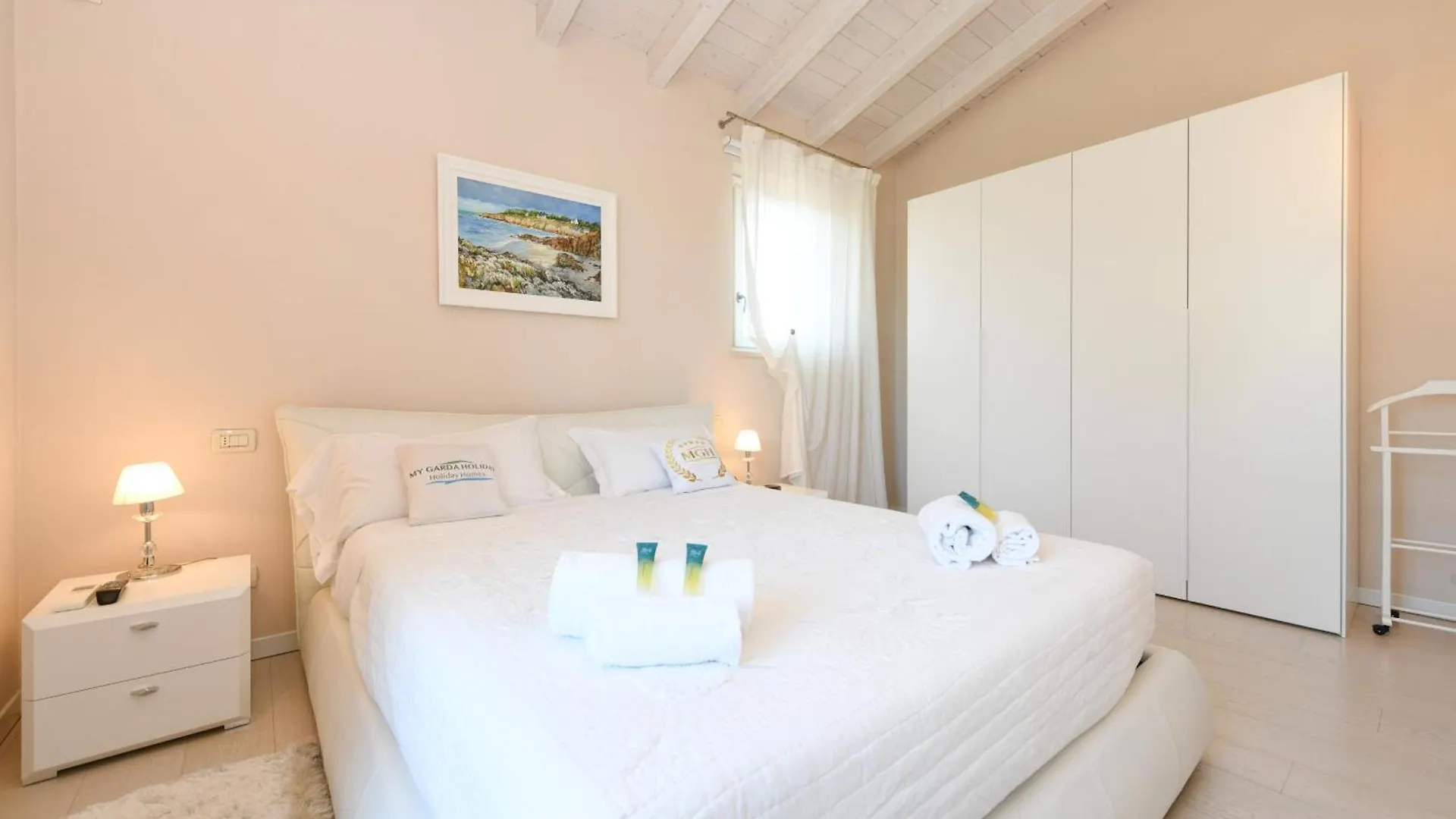 Mgh Luxury - Villa Essence San Martino della Battaglia