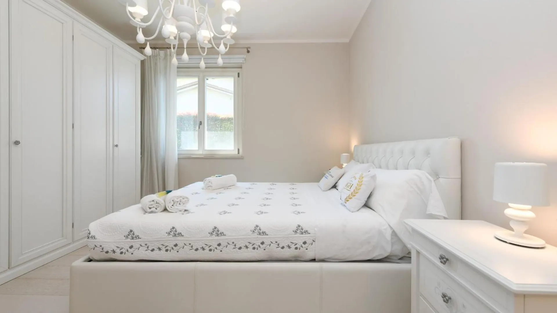 Mgh Luxury - Villa Essence San Martino della Battaglia
